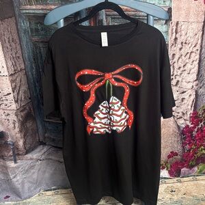 AF Apparels Christmas Graphic T-shirt NWOT, size large and‎ size medium